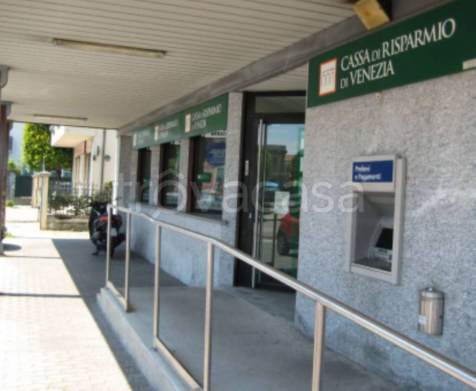 Filiale Bancaria in vendita a Vigonovo via Padova 39