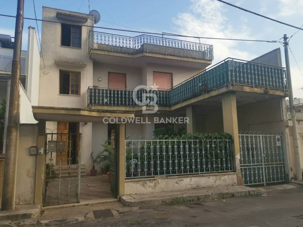 Casa Indipendente in vendita a Galatina via Nachi, 54