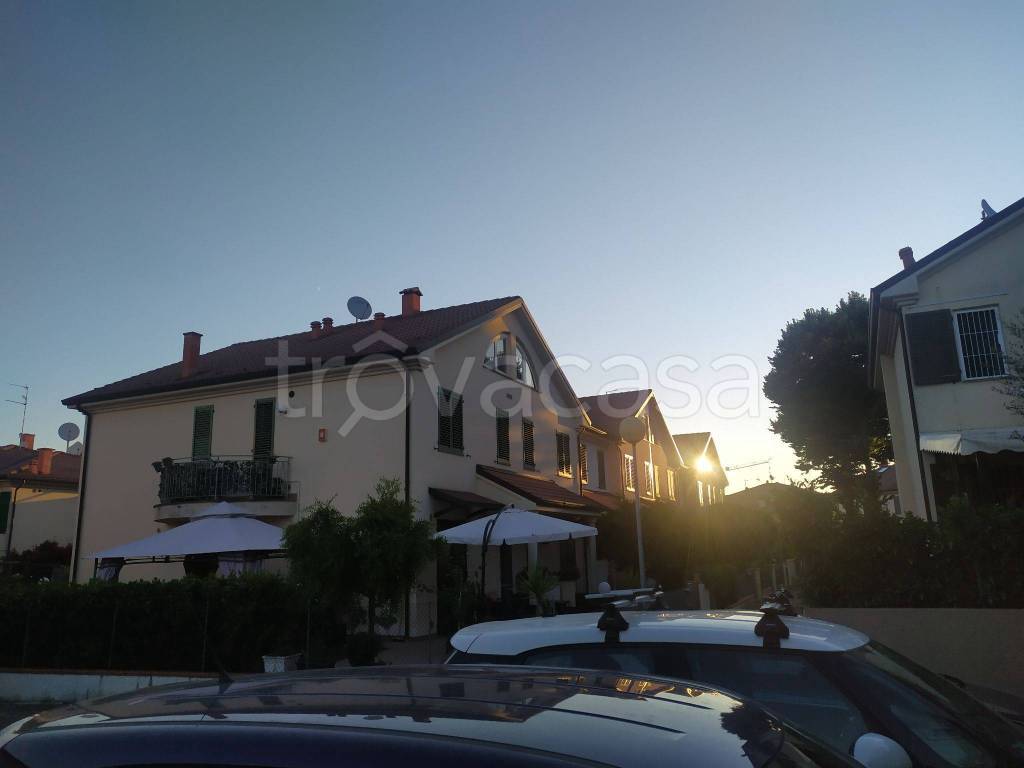 Villa a Schiera in in vendita da privato a Verucchio via Padre Mario Balboni, 14