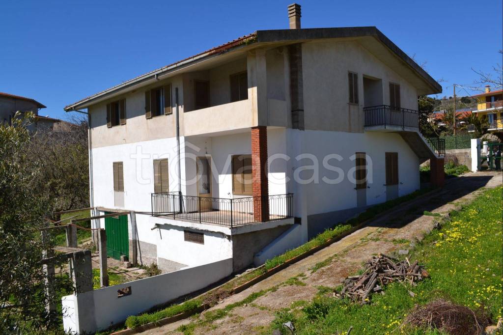 Villa Bifamiliare in in vendita da privato a Santu Lussurgiu via San Giuseppe, 150