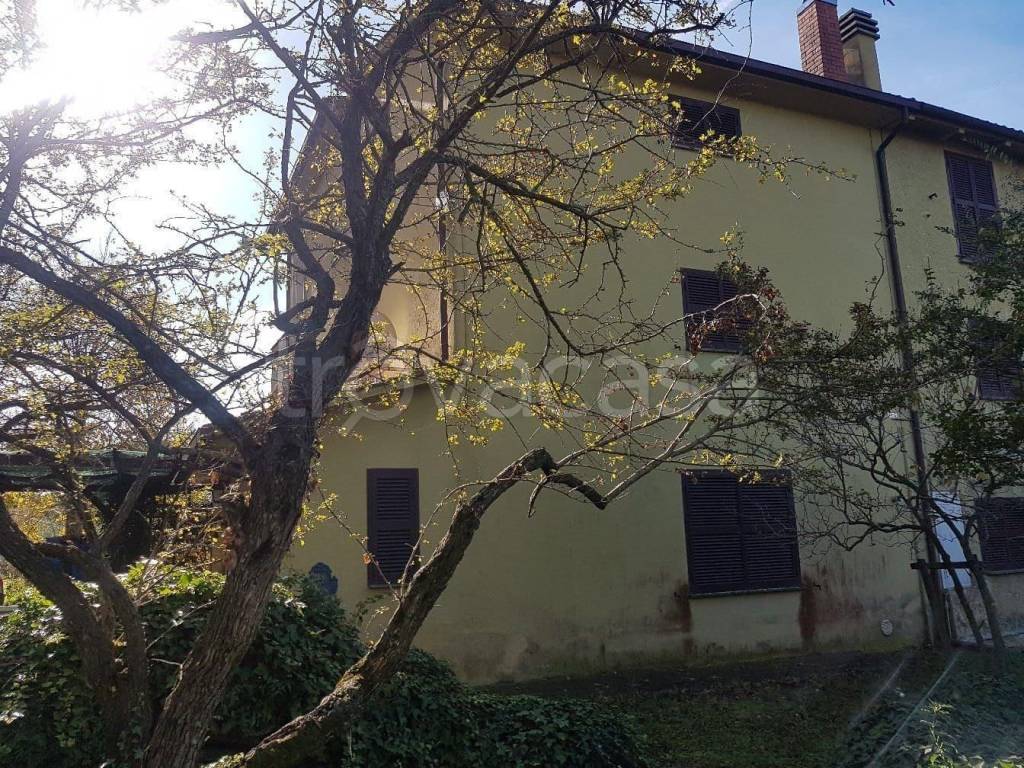 Casa Indipendente in in vendita da privato a Vetralla strada del Pino