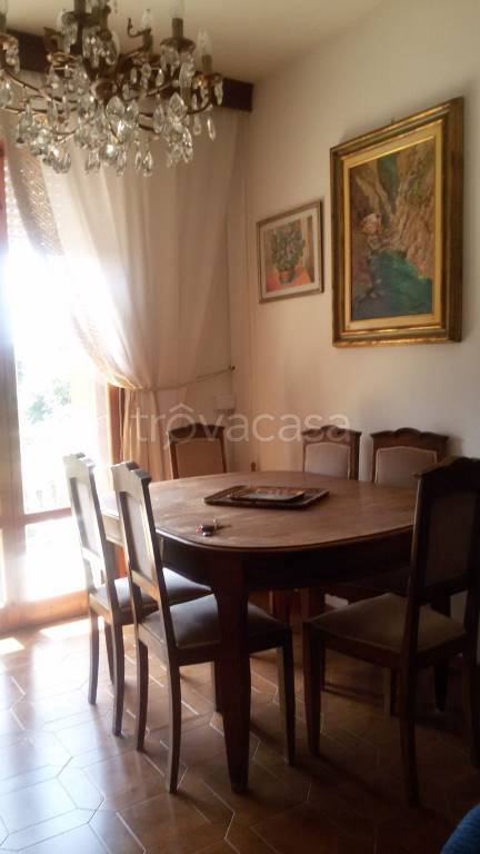 Appartamento in in vendita da privato a Chiusi via Trieste, 71