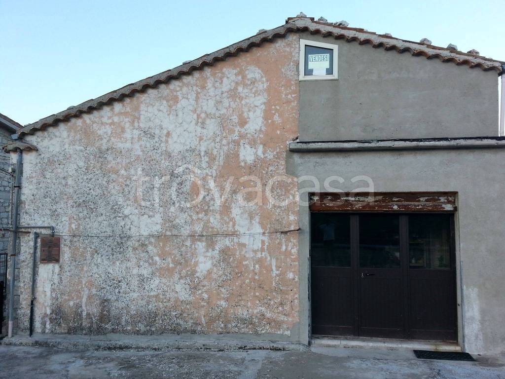 Casa Indipendente in in vendita da privato a Morcone piazza San Salvatore