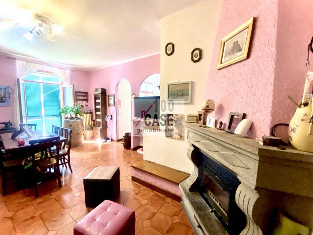 Appartamento in vendita ad Abbadia San Salvatore via 1 Maggio