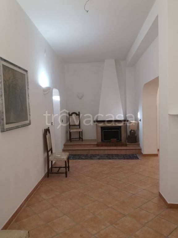 Villa Bifamiliare in in vendita da privato a Canosa di Puglia vico Piero Maroncelli, 10