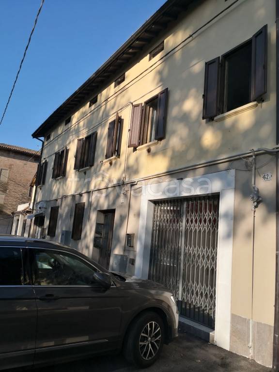Rustico in in vendita da privato a Correggio via Strada Statale Reggio, 62