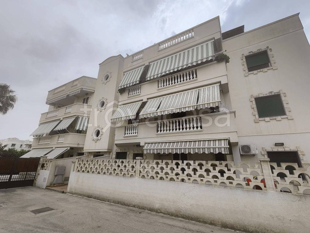 Appartamento in vendita a Leporano via Alcide De Gasperi, 37
