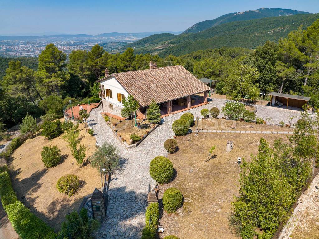 Villa in vendita a Terni via Collepaese, 69