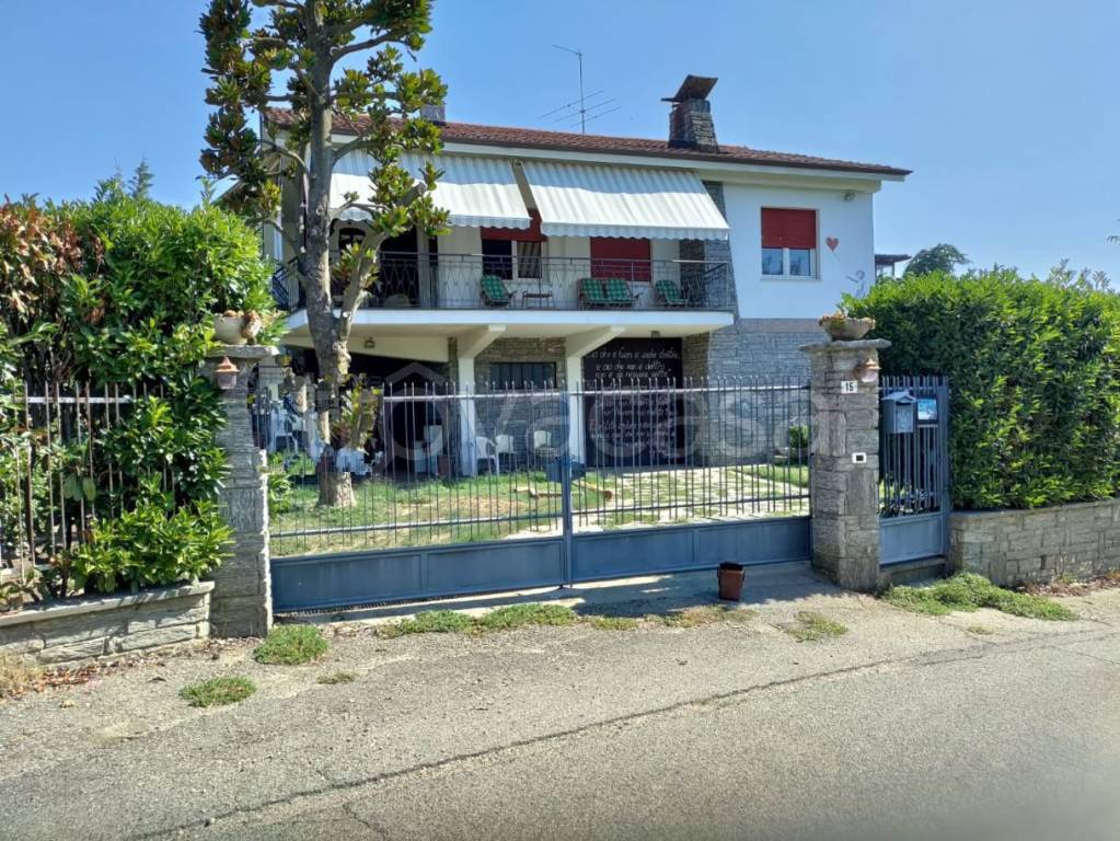 Villa in vendita a Portacomaro via Buffetto