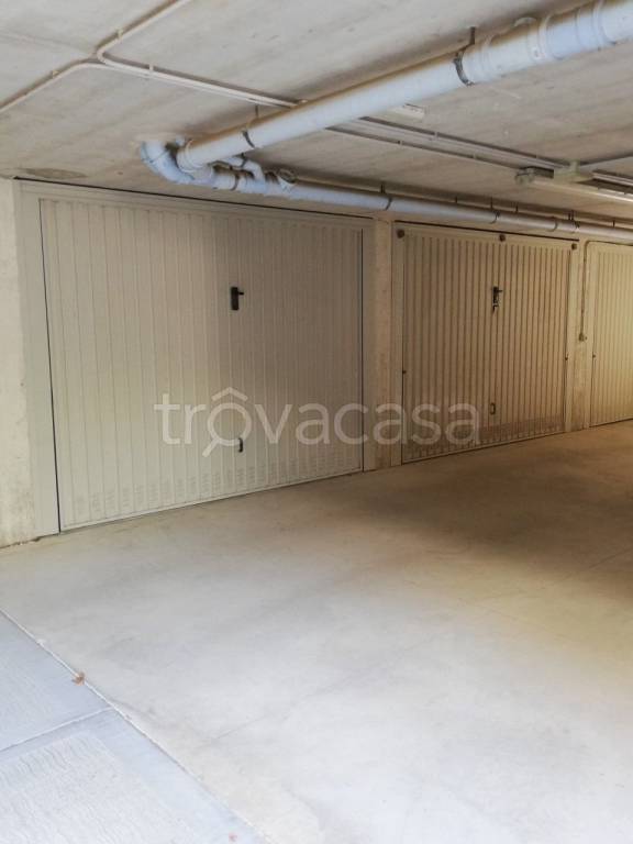 Garage in vendita a Rimini