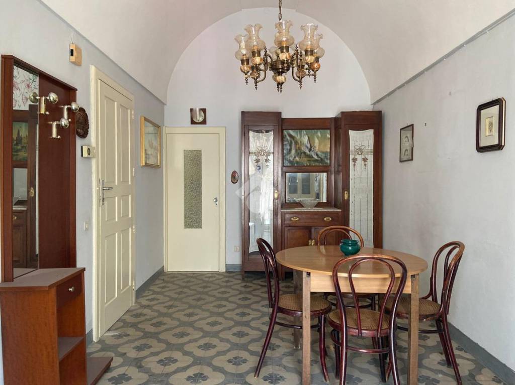 Casa Indipendente in vendita a Grottaglie via Sonnino, 34