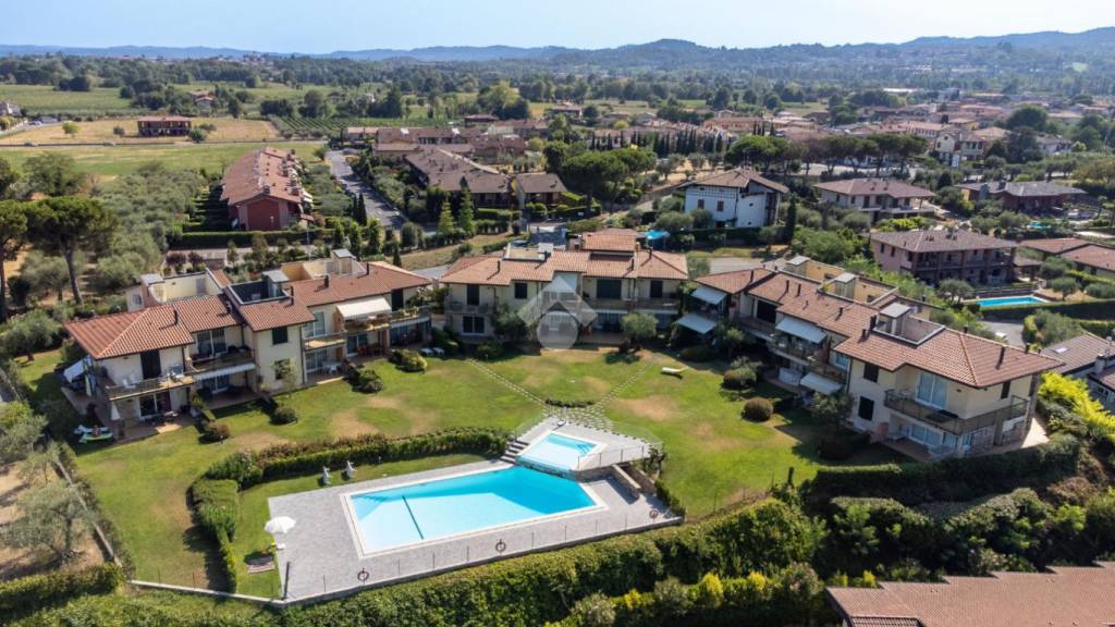 Villa a Schiera in vendita a Manerba del Garda viale Risorgimento, 14