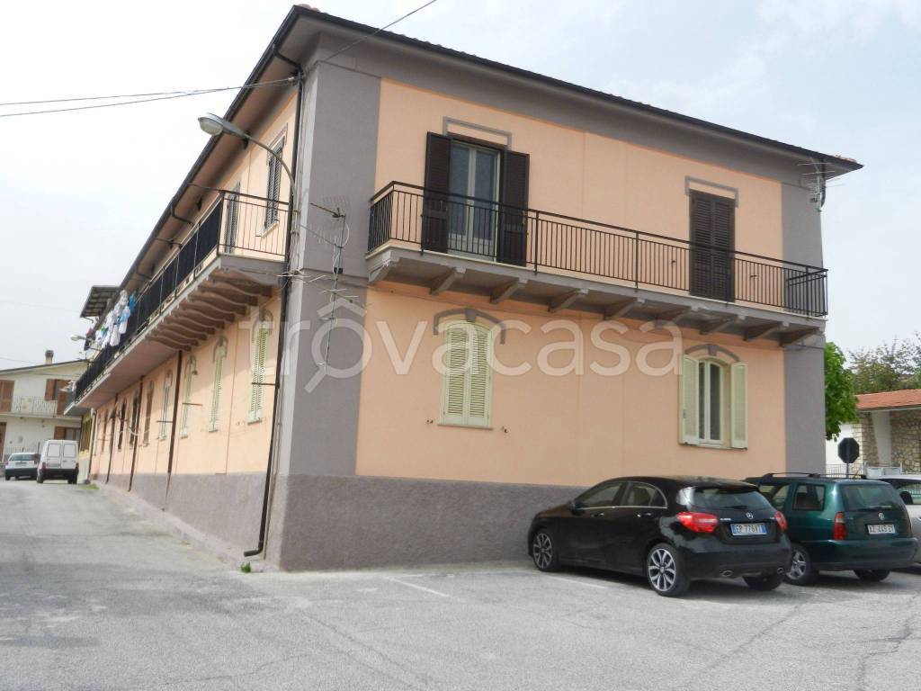 Appartamento in in vendita da privato a Castelvecchio Subequo via Roma, 45