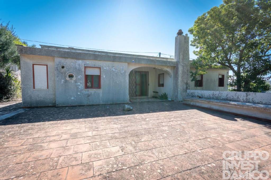 Villa in vendita a Cisternino