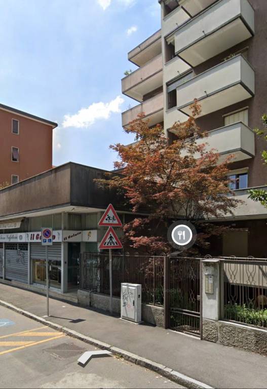Ufficio in in vendita da privato a Monza via Carlo Goldoni, 23b