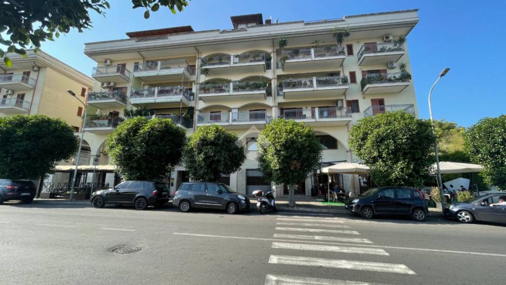 Appartamento in vendita a Corigliano-Rossano via Galeno, 8