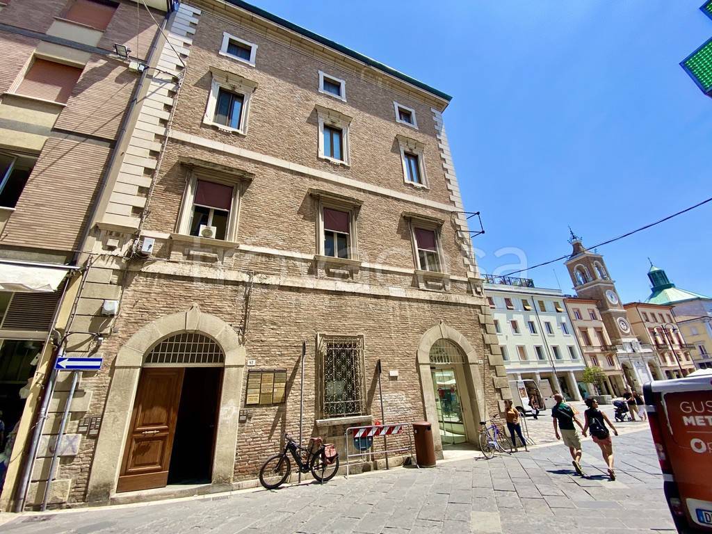 Appartamento in vendita a Rimini piazza Tre Martiri, 31