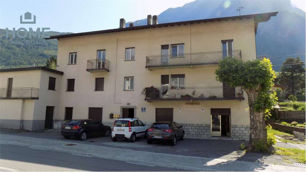 Casa Indipendente in vendita a Prata Camportaccio via Spluga , 85