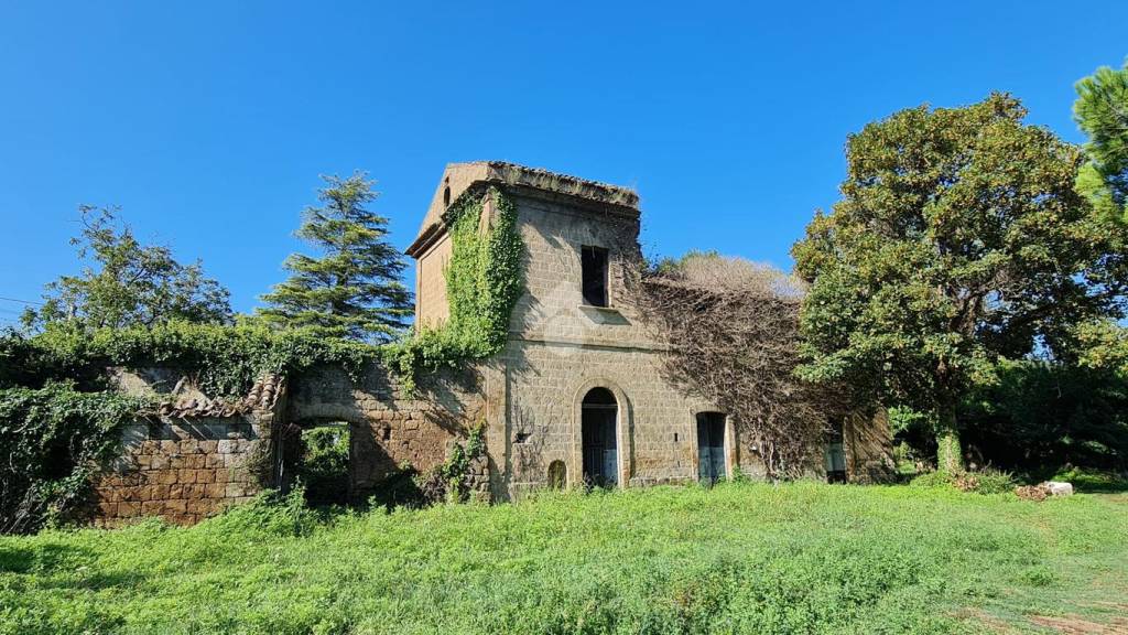 Casa Indipendente in vendita a Sant'Agata de' Goti contrada santa maria scozzese