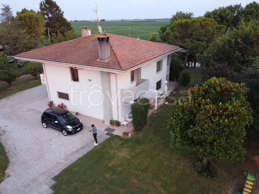 Villa Bifamiliare in in vendita da privato a Latisana