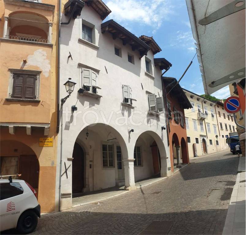Appartamento in vendita a Gorizia viale d'Annunzio