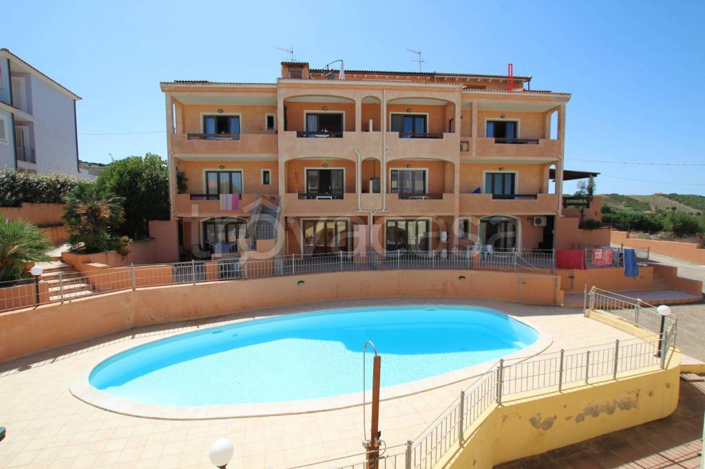 Appartamento in vendita a Castelsardo via Nicolo' Doria, 54
