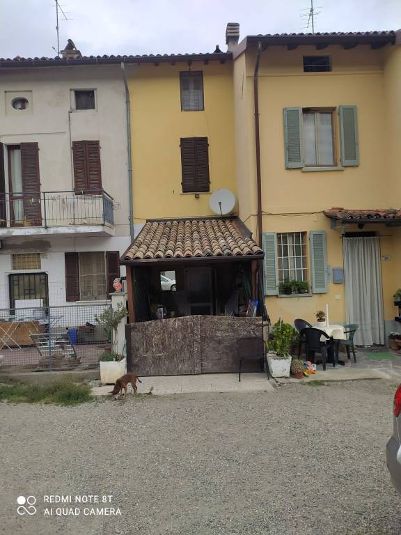 Appartamento in in vendita da privato a Santa Giuletta via San Carlo, 26 bis