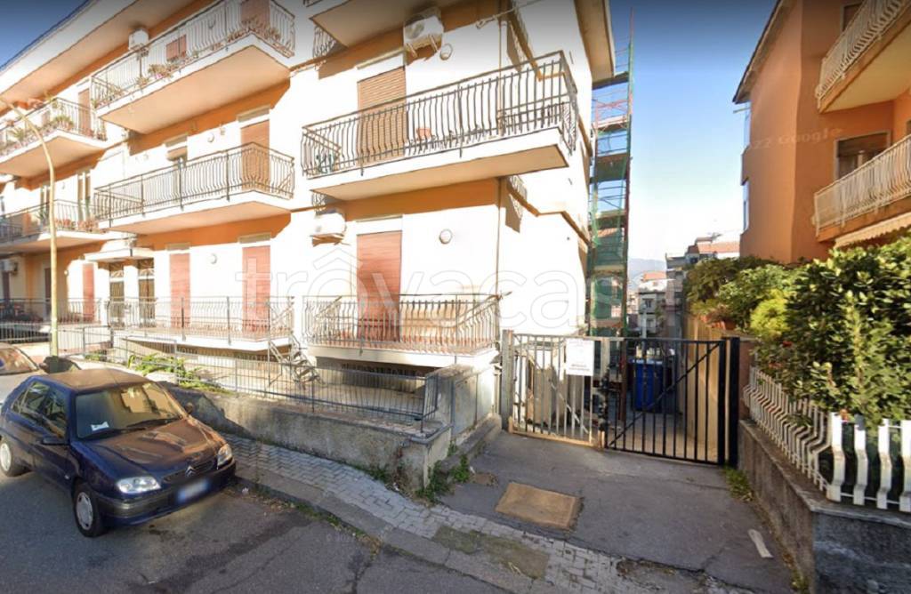 Garage in vendita a Valverde via Piave