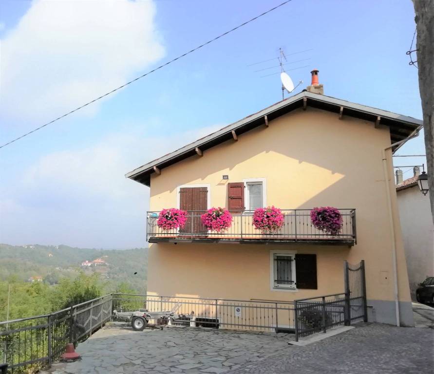 Casa Indipendente in vendita a Rocca Grimalda via Roma