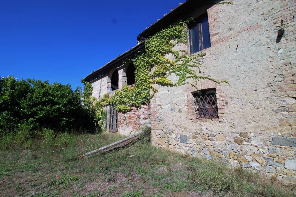 Casa Indipendente in vendita a Castelnuovo Berardenga strada Provinciale, 102