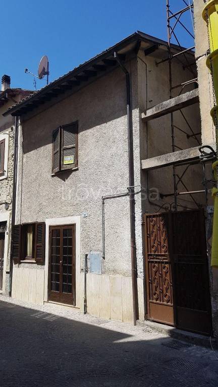 Appartamento in in vendita da privato a Poggio San Lorenzo via Quinzia, 50