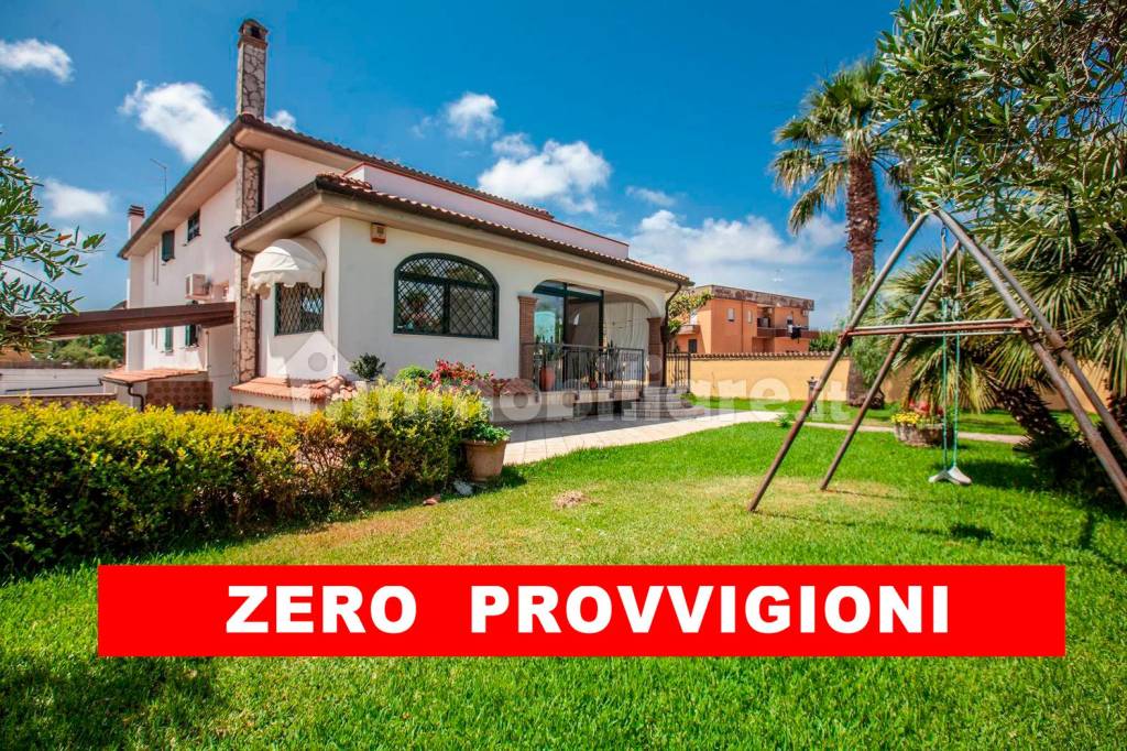 Villa Bifamiliare in vendita a Nettuno via della Chiusa, 28
