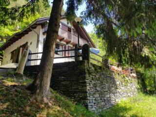 Villa in vendita a craveggia via colonnello garbagni, 35