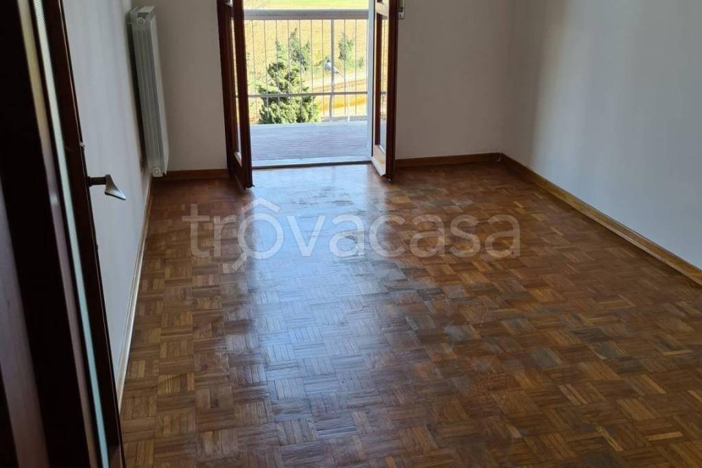 Appartamento in in vendita da privato a Sannazzaro de' Burgondi viale Italia, 19