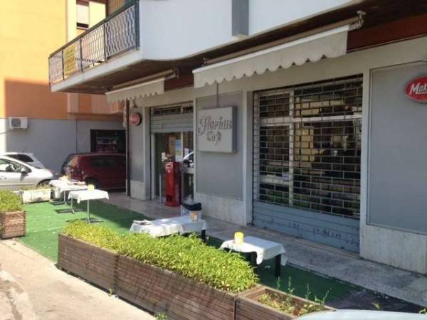 Bar in in vendita da privato a Montesilvano via San Pietro, 35
