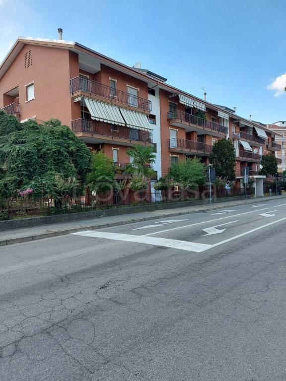 Appartamento in in vendita da privato a Settimo Torinese via Generale Carlo Alberto Dalla Chiesa, 21