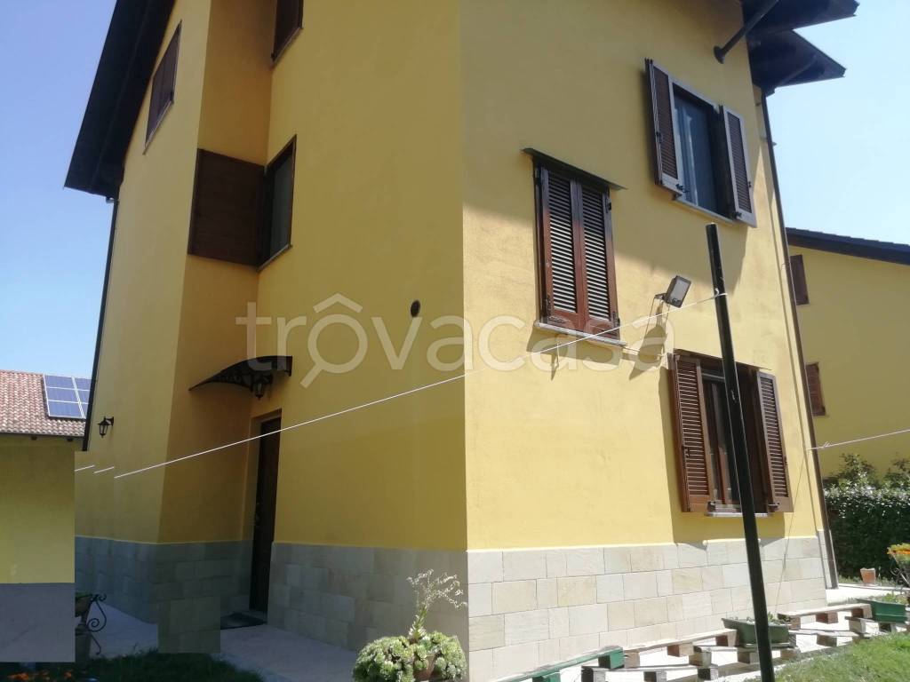 Villa in vendita a Castagneto Po strada Cimenasco, 1