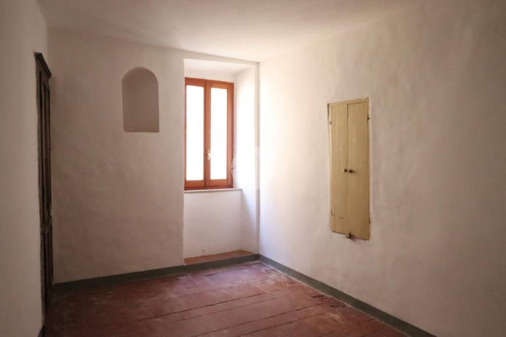 Casa Indipendente in vendita a Offida via Giuseppe Garibaldi, 51