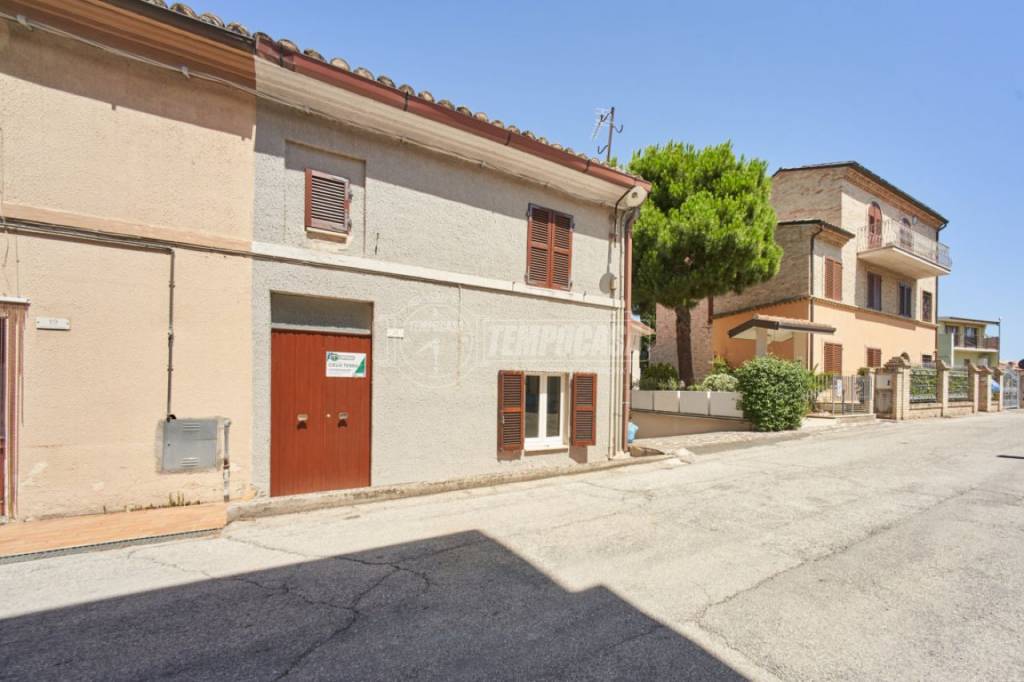 Casa Indipendente in vendita a Potenza Picena contrada Casette Torresi 21