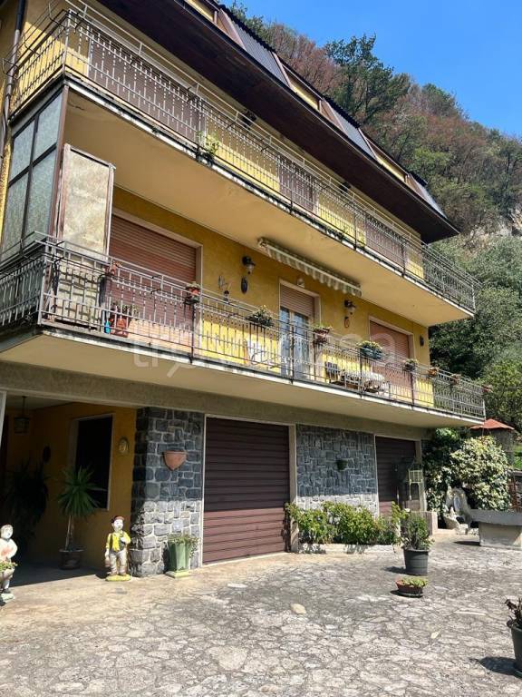 Casa Indipendente in in vendita da privato ad Angolo Terme via Bregno