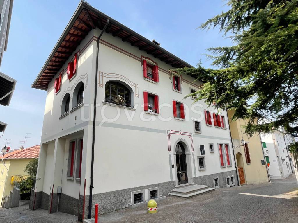 Casa Indipendente in vendita a Gemona del Friuli via San Giovanni, 12