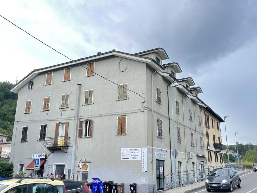 Appartamento in vendita a Borgo Val di Taro viale della Libertà, 14