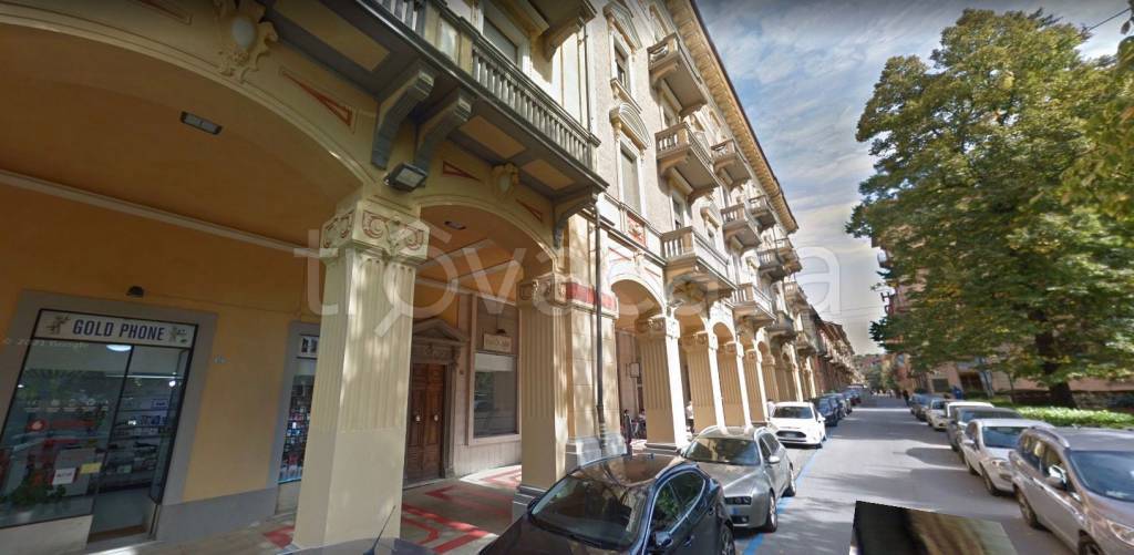 Appartamento in vendita ad Alba via Roma, 12C
