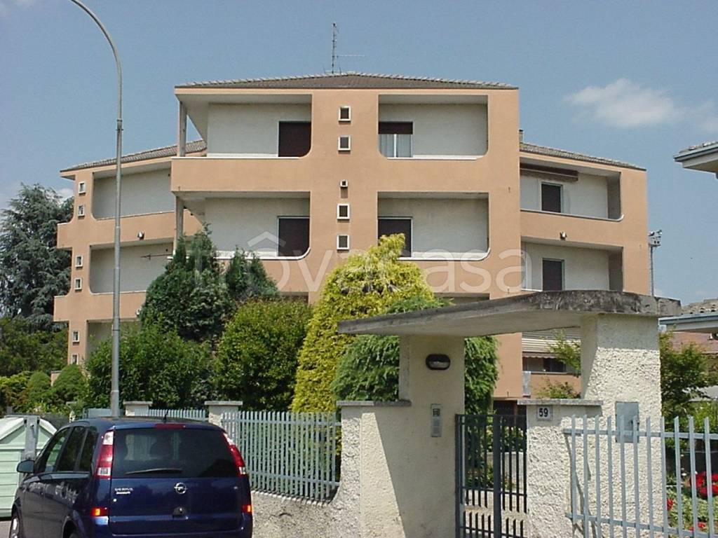 Appartamento in in vendita da privato a Sartirana Lomellina via Raitè, 55