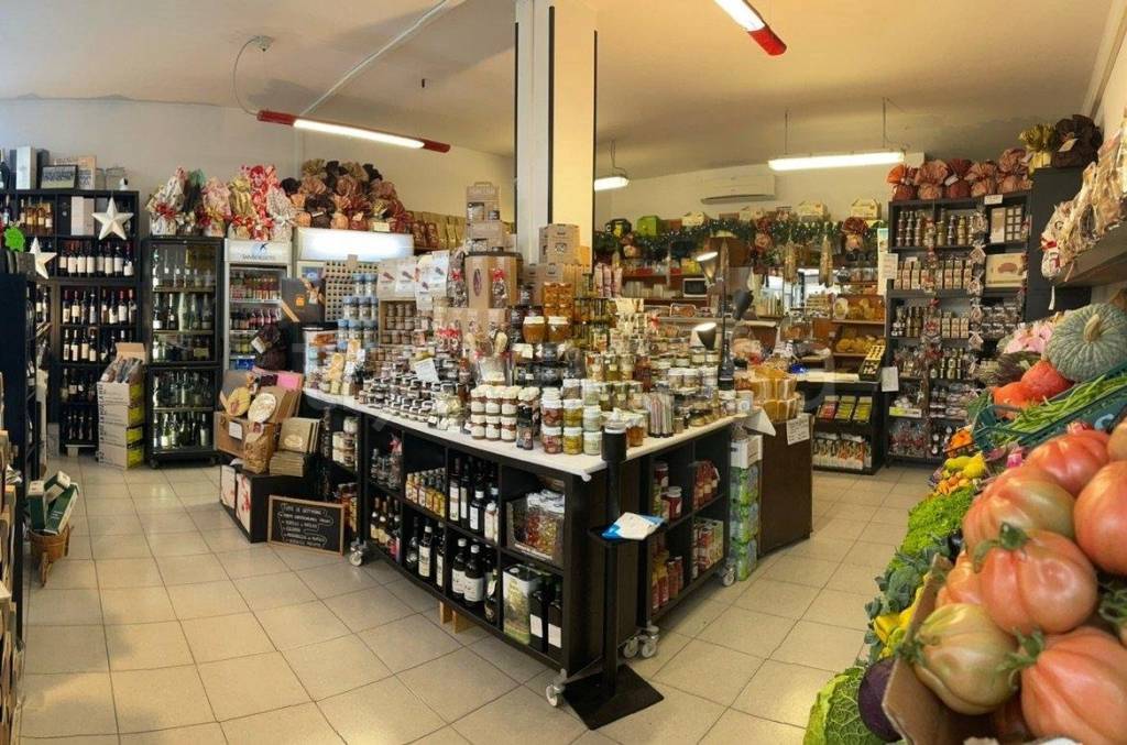 Negozio Alimentare in in vendita da privato a Parma piazza delle Terramare, 7