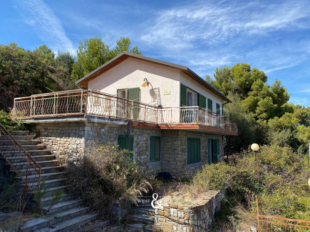 Villa in vendita a Cervo via Al Castellareto