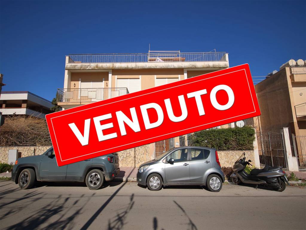 Appartamento in vendita a Santa Flavia via Michelangelo Buonarroti, 55