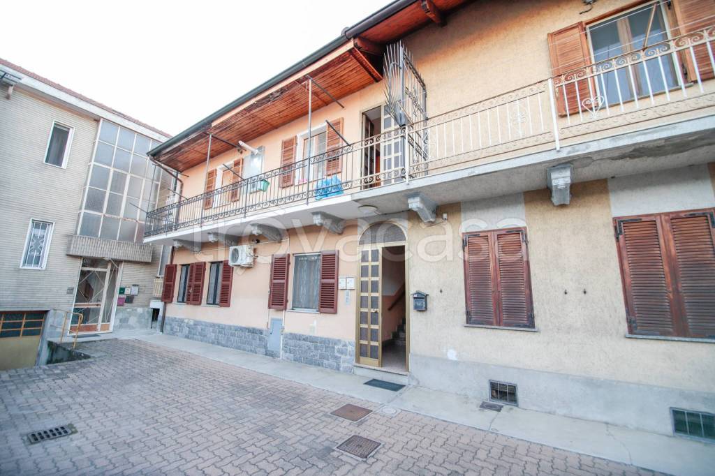 Appartamento in vendita a Settimo Torinese via Giuseppe Garibaldi, 5