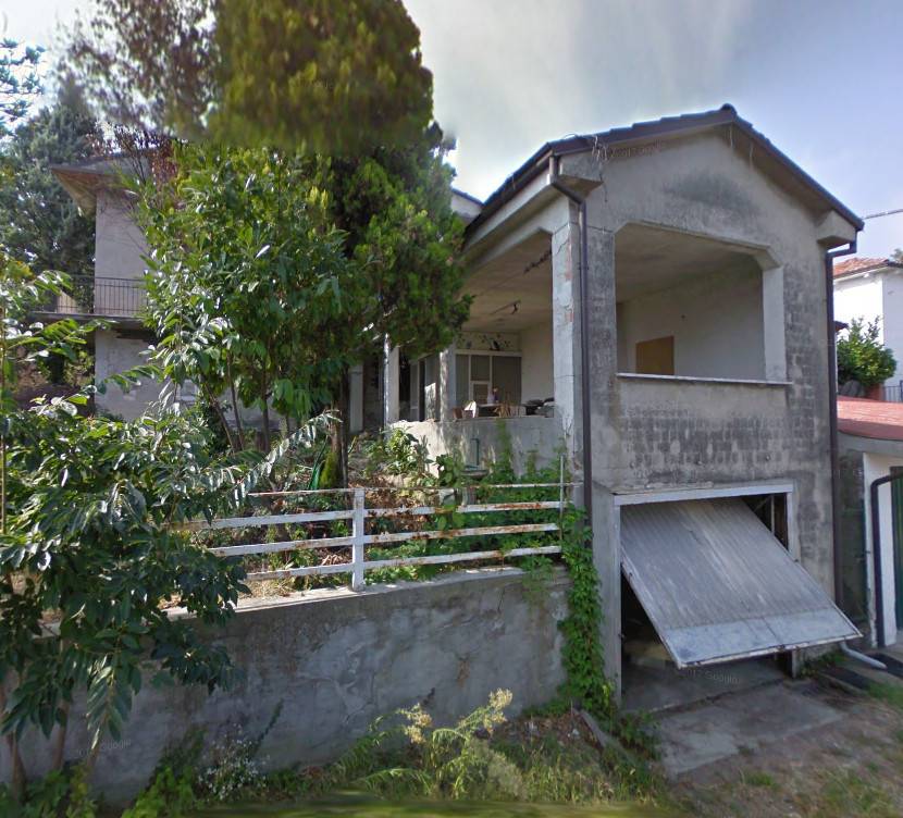 Casa Indipendente in in vendita da privato a Ziano Piacentino località Crosignano, snc
