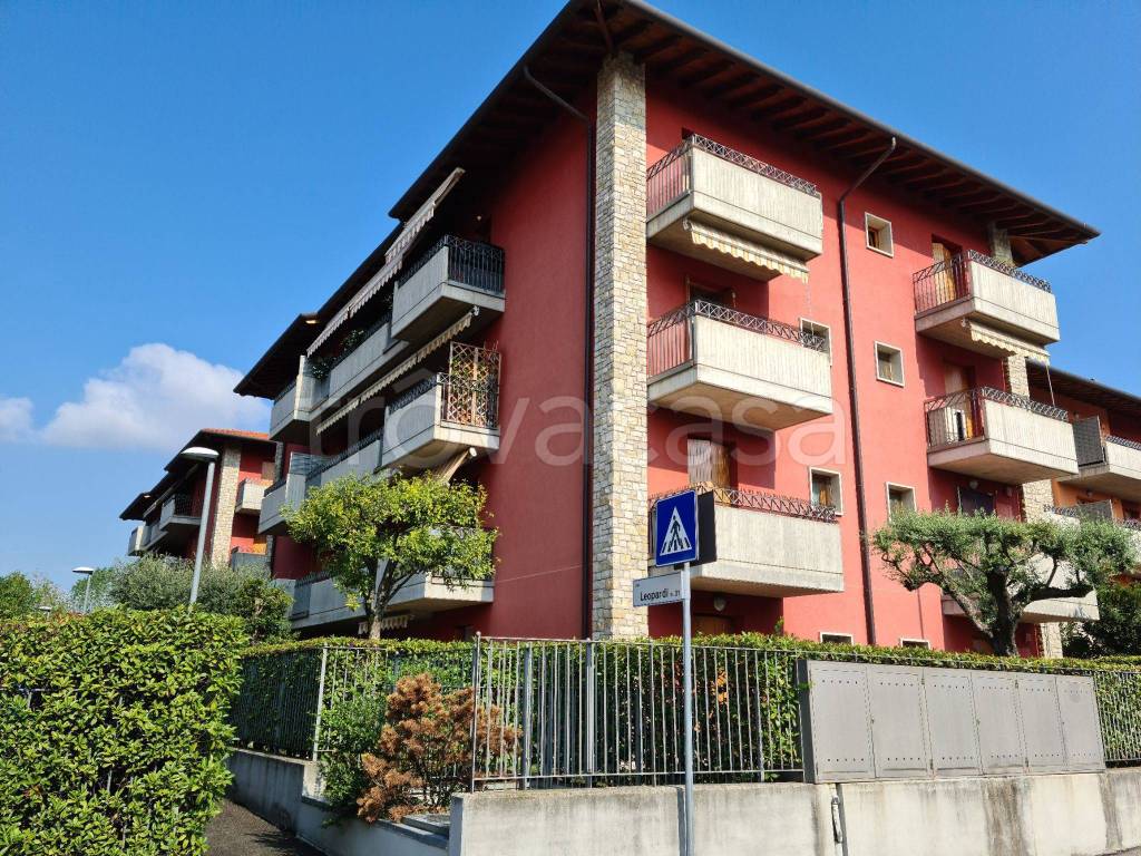 Appartamento in in vendita da privato a Seriate via Giacomo Leopardi, 21